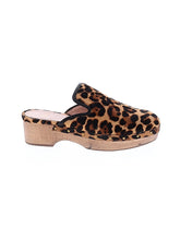 1 shoe size - 8