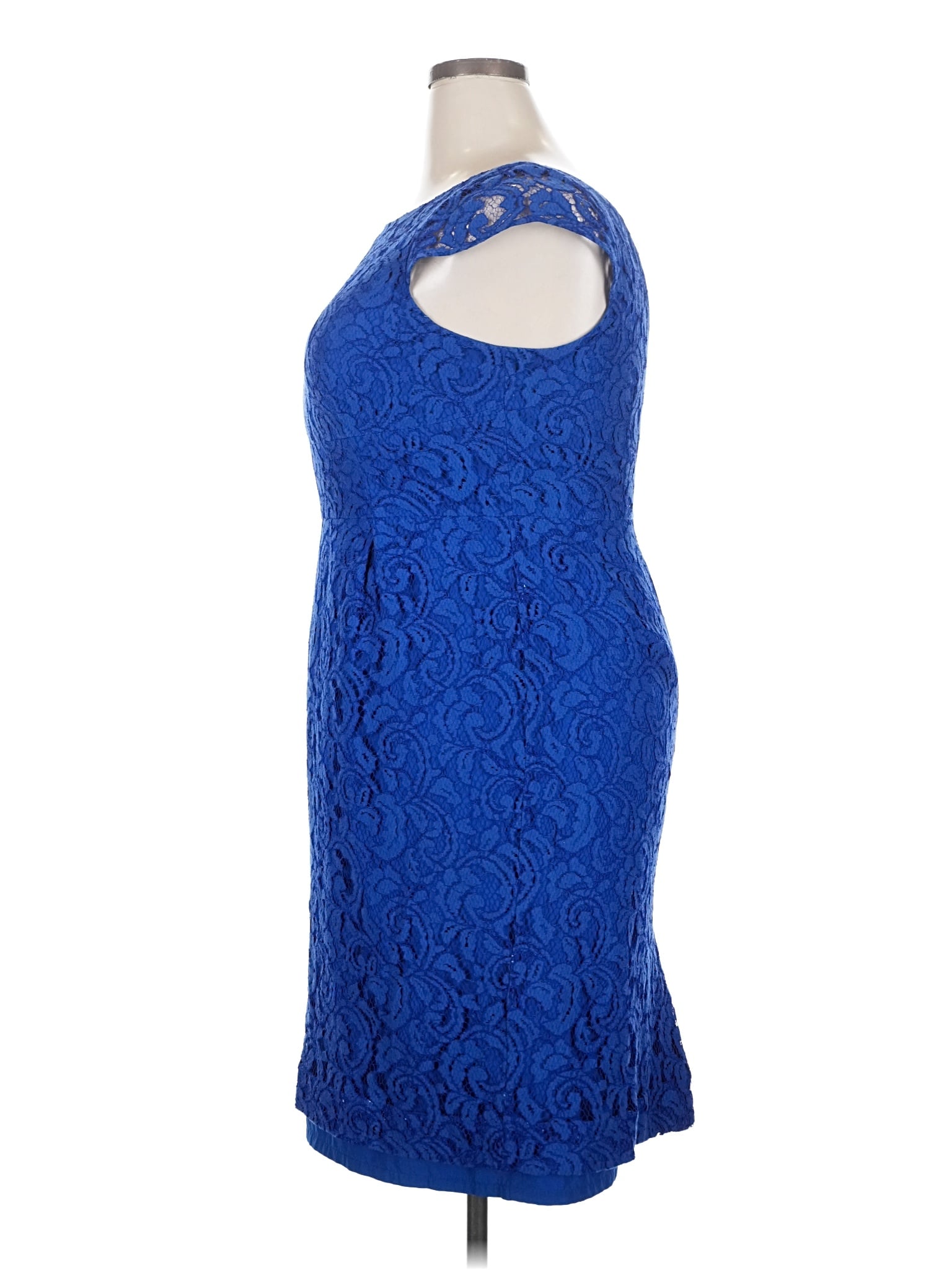 4 size - 18 W