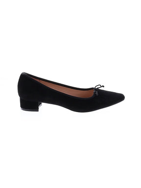 1 shoe size - 8 1/2