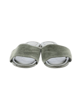 2 shoe size - 7 1/2