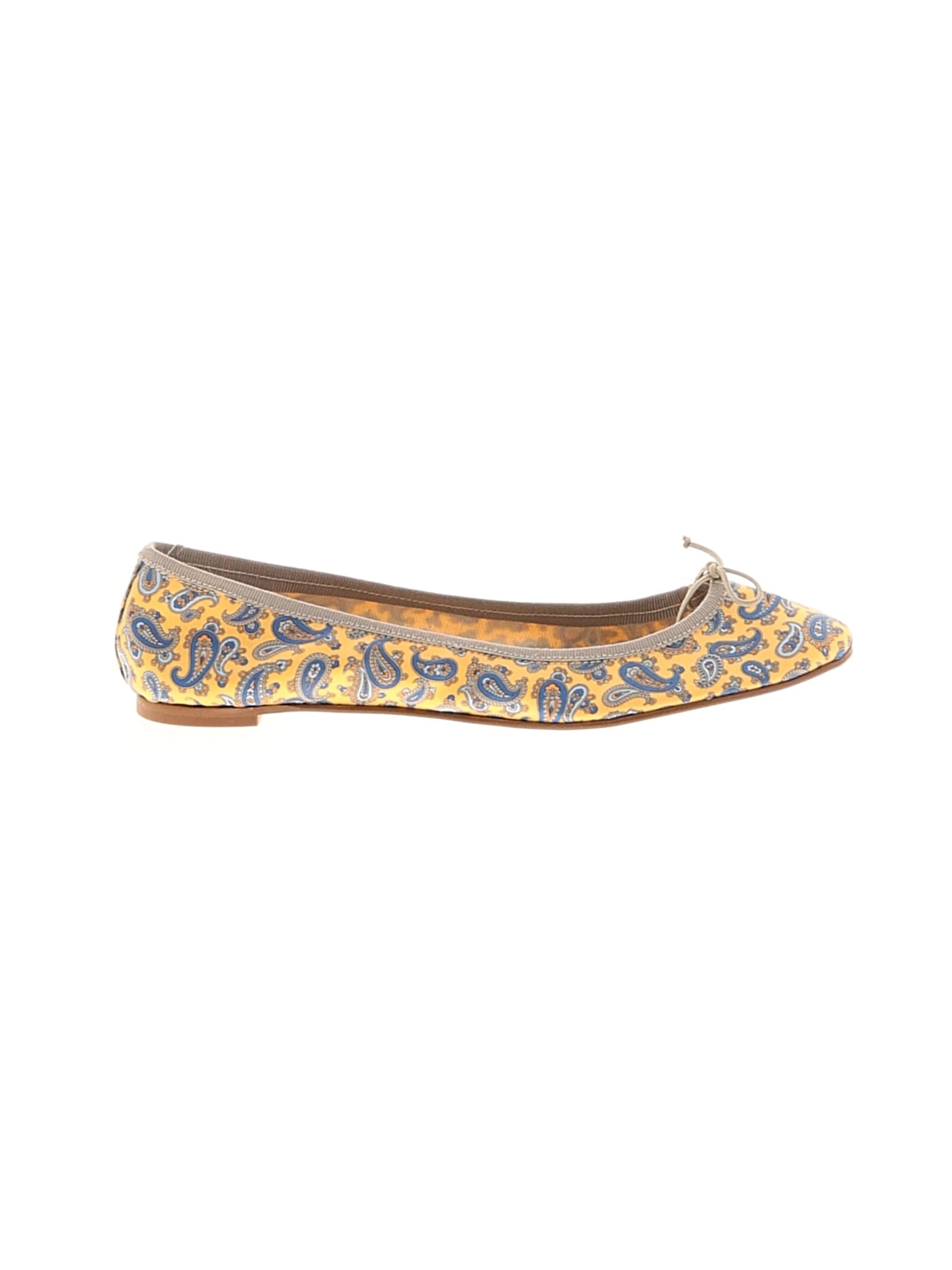 1 shoe size - 7