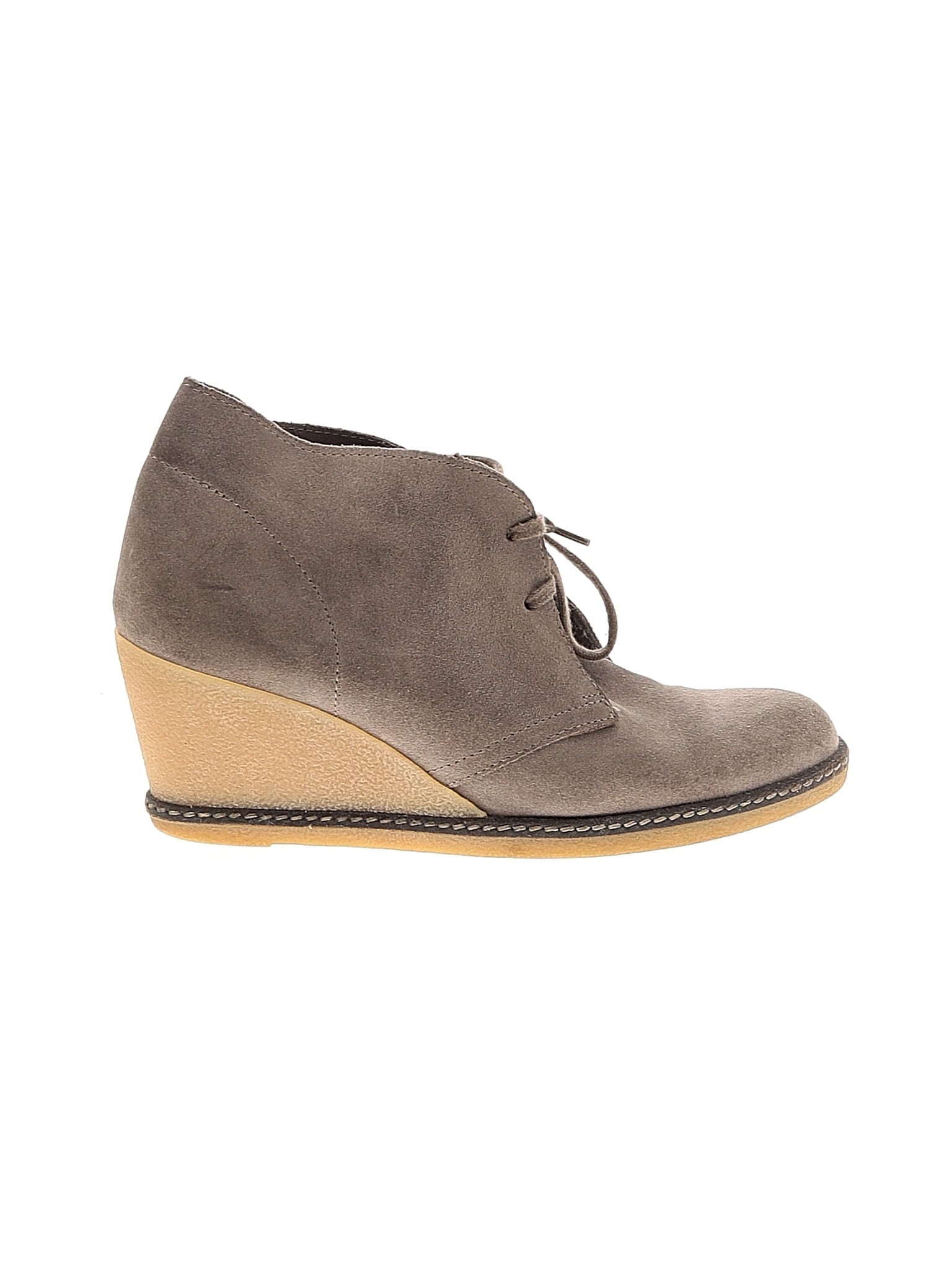 1 shoe size - 9