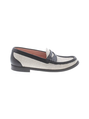 1 shoe size - 8