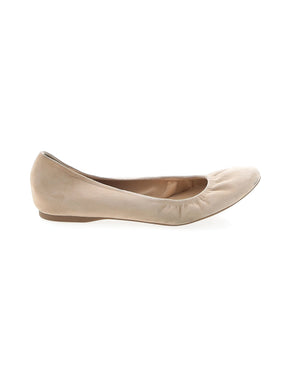 1 shoe size - 8