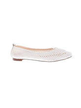 1 shoe size - 9