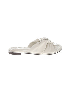 1 shoe size - 10