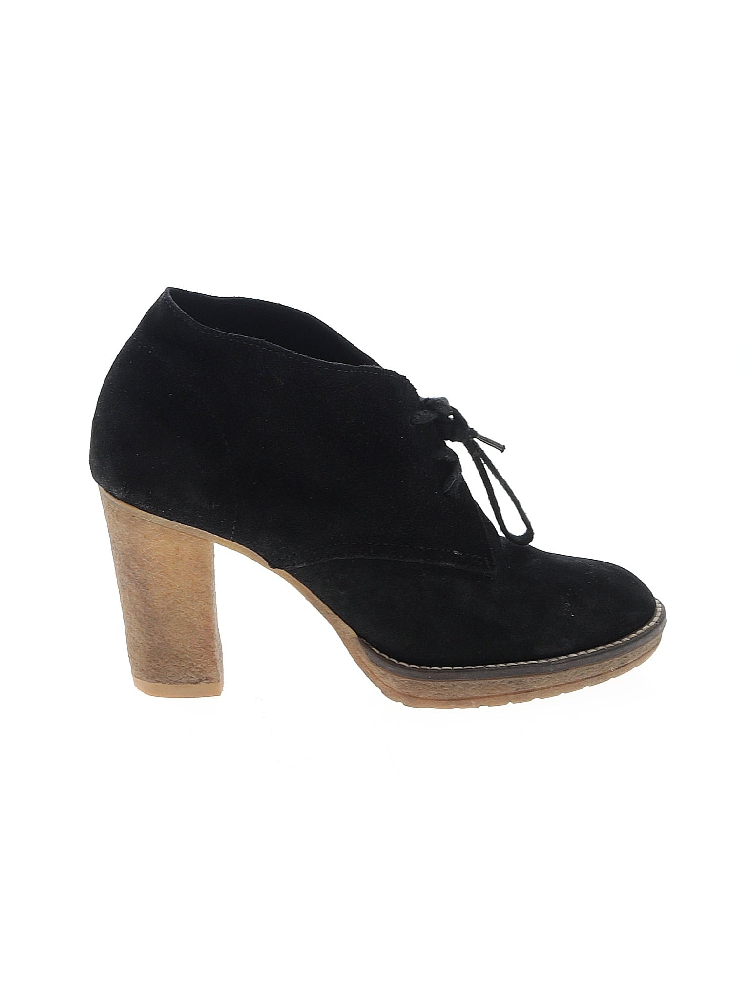 1 shoe size - 7