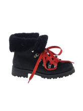 1 shoe size - 7