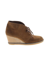 1 shoe size - 9