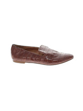 1 shoe size - 7