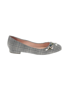1 shoe size - 9 1/2