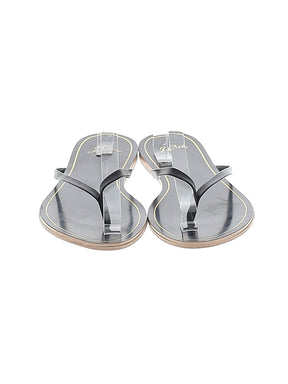 2 shoe size - 9