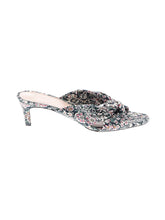 1 shoe size - 7 1/2