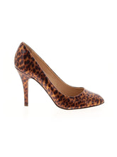 1 shoe size - 8