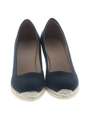 2 shoe size - 8 1/2