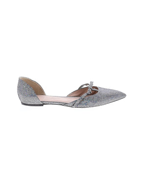 1 shoe size - 9