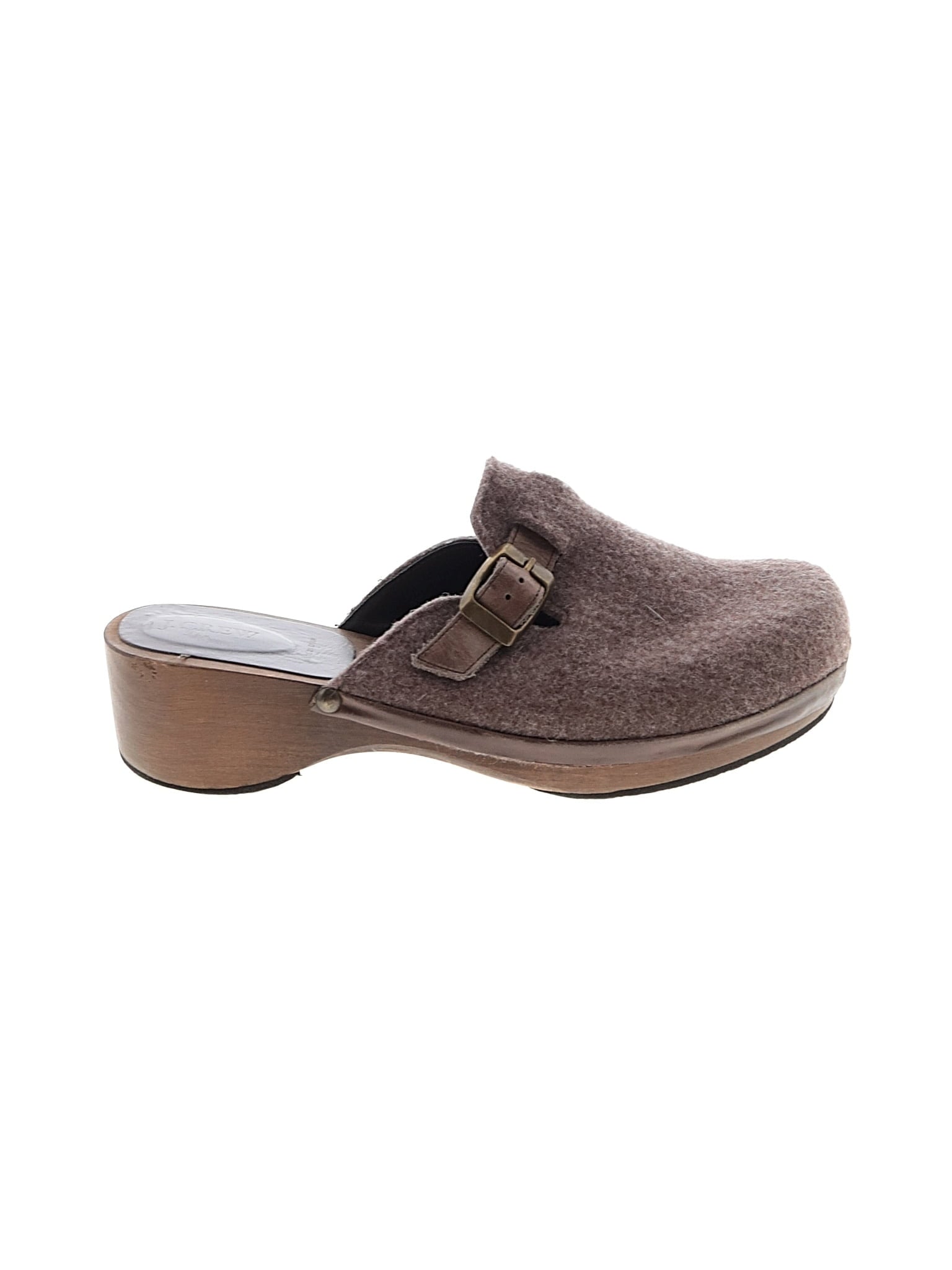 1 shoe size - 8