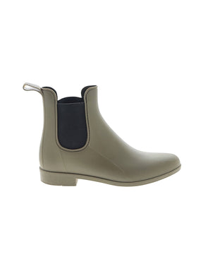 1 shoe size - 7