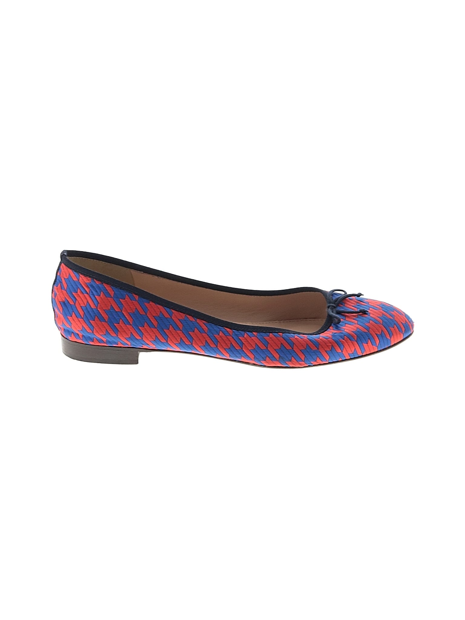 1 shoe size - 8