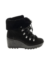 1 shoe size - 7