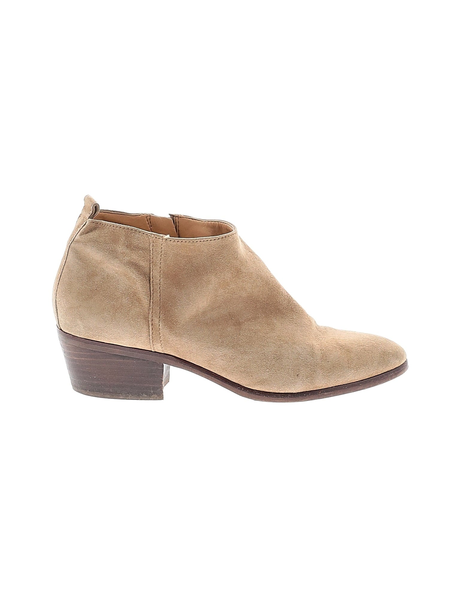 1 shoe size - 8