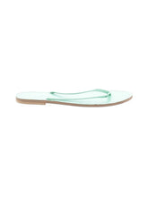 1 shoe size - 9