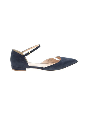 1 shoe size - 7