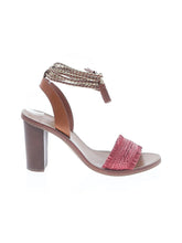 1 shoe size - 8