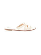 1 shoe size - 9