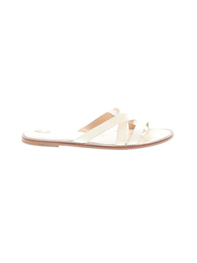 1 shoe size - 9