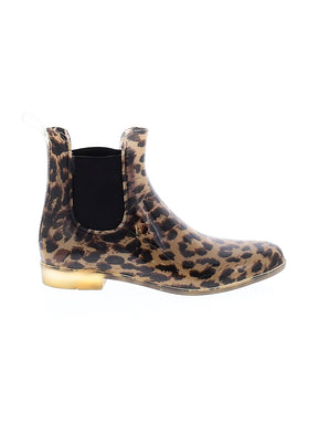 1 shoe size - 10