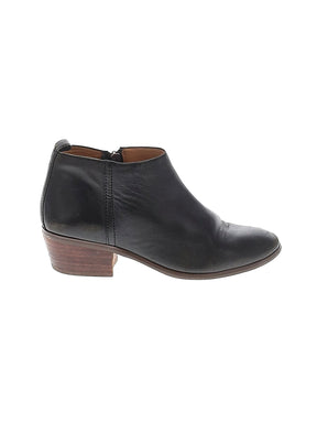 1 shoe size - 7
