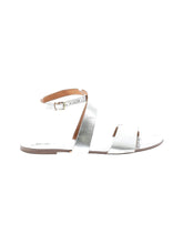 1 shoe size - 8