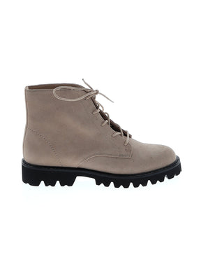 1 shoe size - 7 1/2