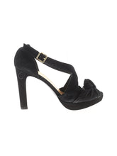 1 shoe size - 7 1/2