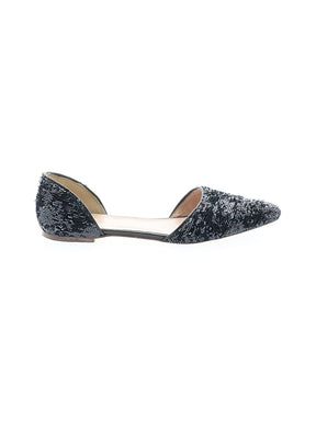 1 shoe size - 8