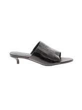 1 shoe size - 8 1/2