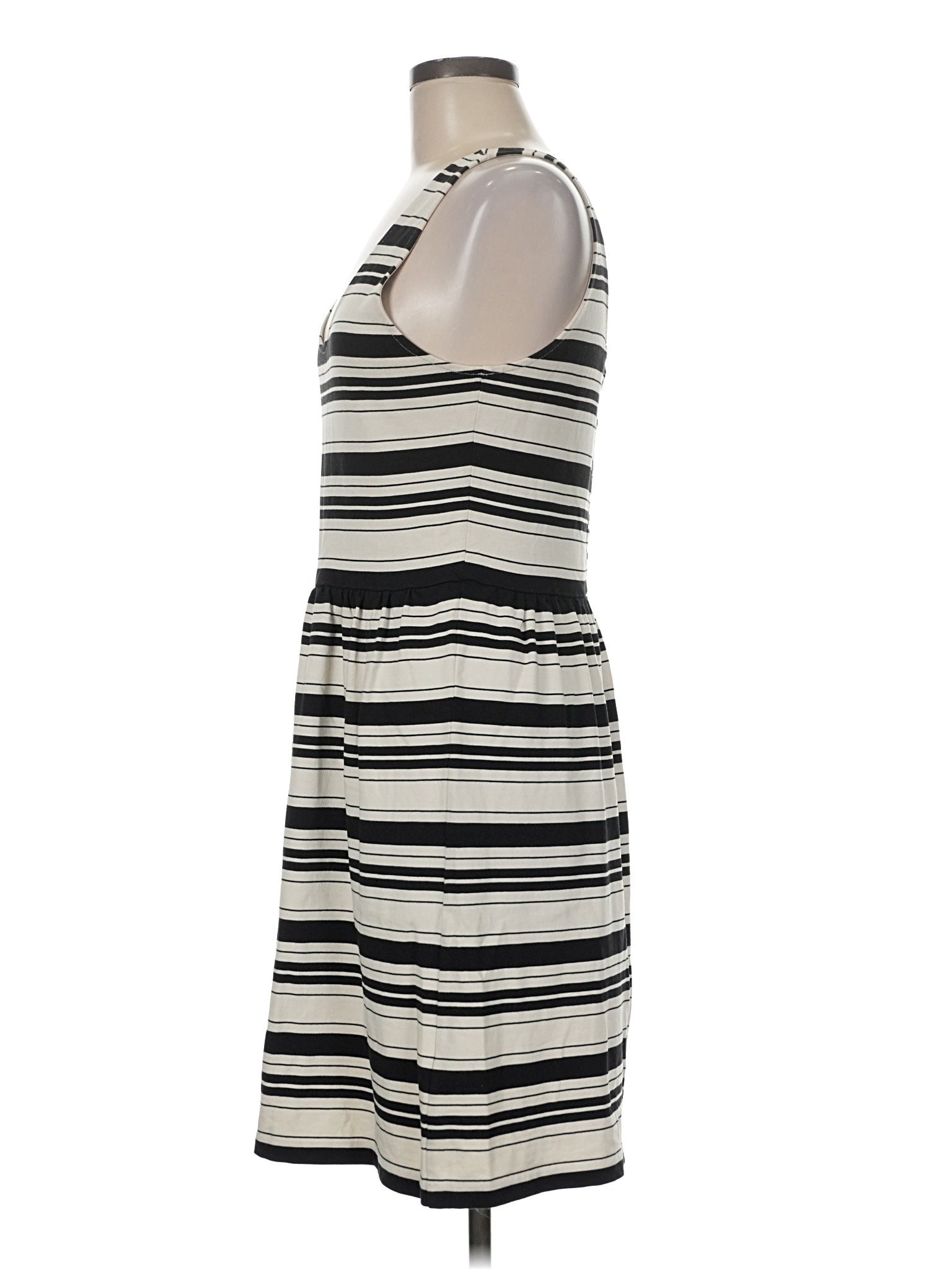 4 size - M