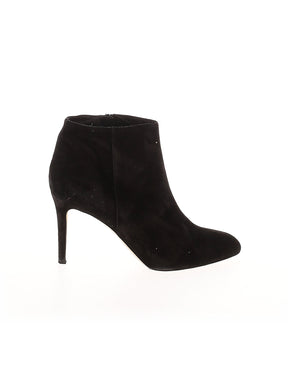 1 shoe size - 8