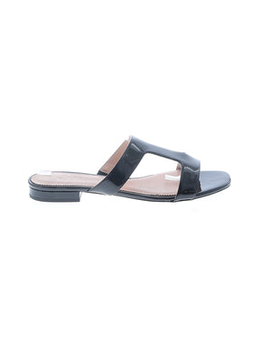 1 shoe size - 10