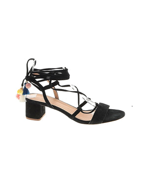 1 shoe size - 7