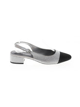 1 shoe size - 7 1/2