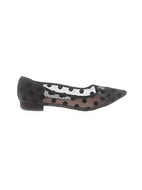1 shoe size - 7
