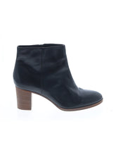 1 shoe size - 8