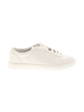 1 shoe size - 9