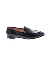 1 shoe size - 8