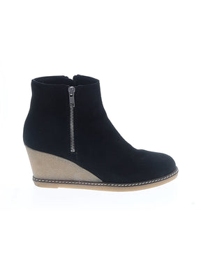1 shoe size - 8