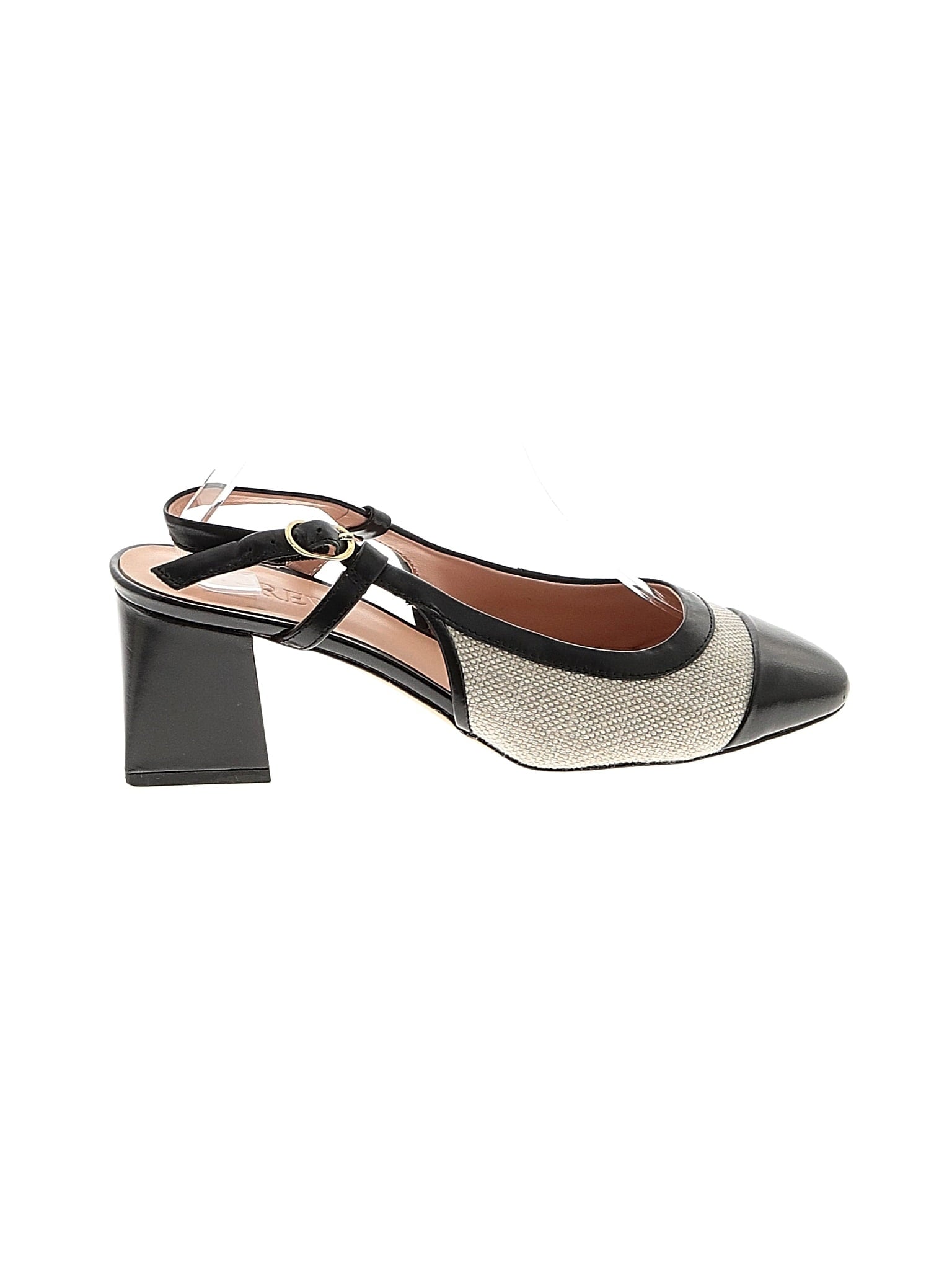 1 shoe size - 7