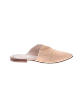1 shoe size - 7