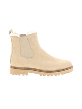 1 shoe size - 9 1/2